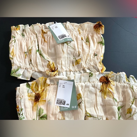 🛑🛑🛑WILD FLOWERS TUBE TOP - Picture 9 of 9